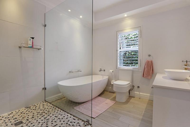 5 Bedroom Property for Sale in Steenberg Estate Western Cape